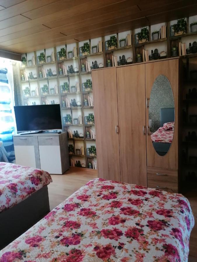 Ferienwohnung Gabry سارلويس المظهر الخارجي الصورة